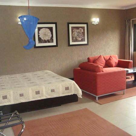 Bed and Breakfast Pacific Лілонґве Екстер'єр фото