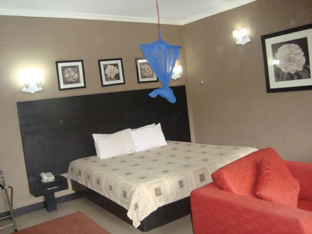 Bed and Breakfast Pacific Лілонґве Екстер'єр фото