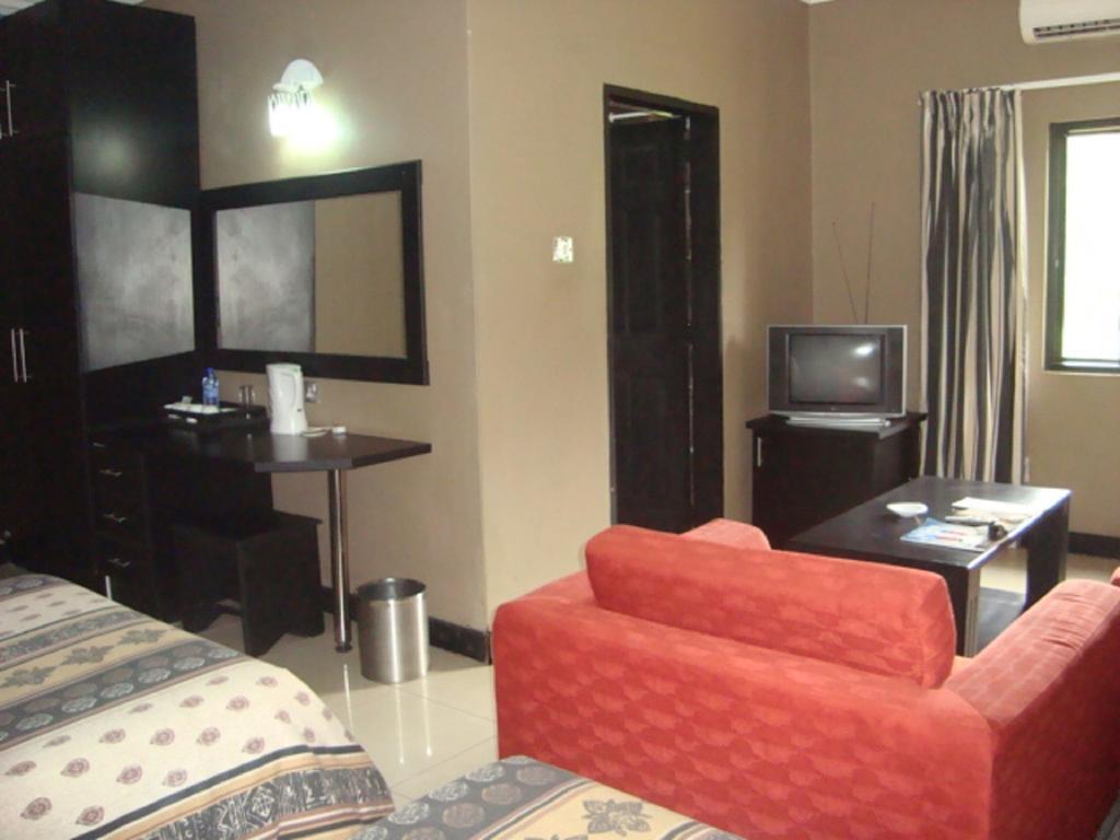 Bed and Breakfast Pacific Лілонґве Номер фото